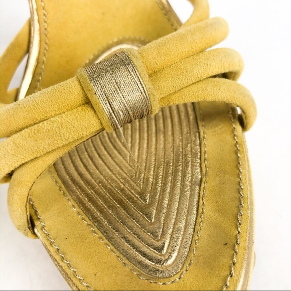 Louis Vuitton | Platform Heels - Picture 8 of 8